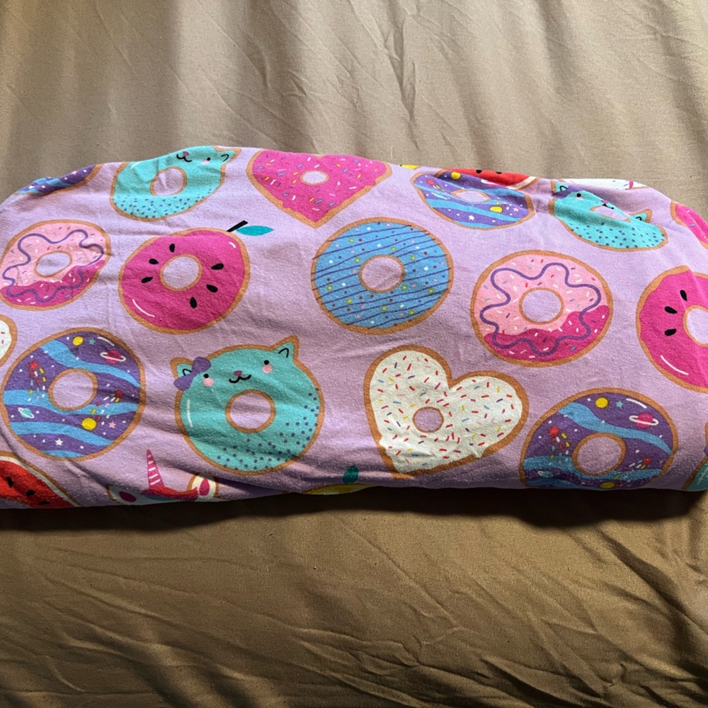 Colorful Donut Print Blanket